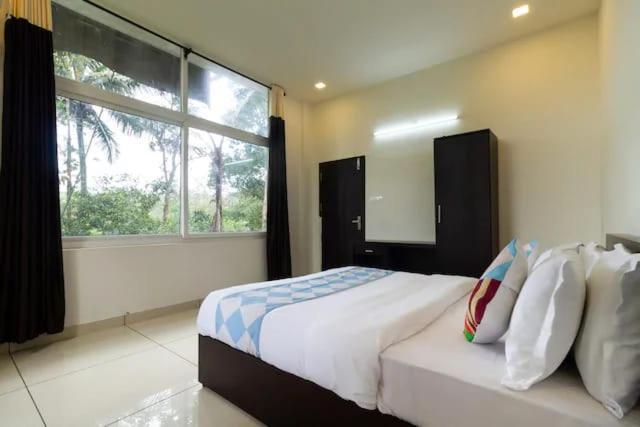 Letstay Vythiri Hill Palace Bilik gambar