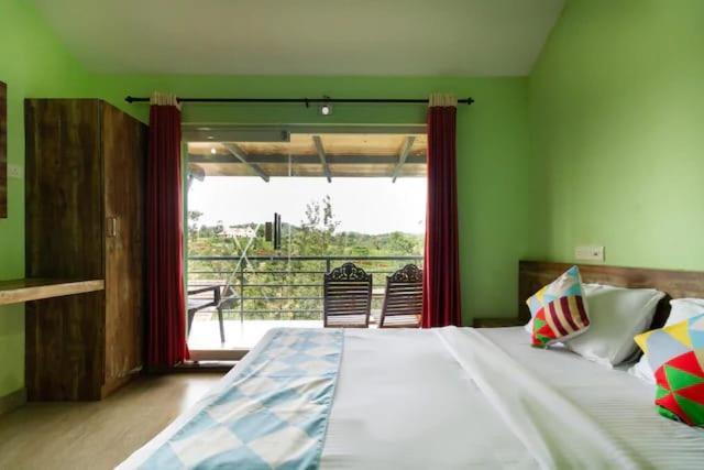 Letstay Vythiri Hill Palace Bilik gambar